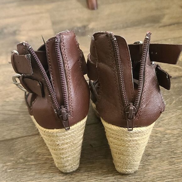 DOLCE VITA WEDGE SHOES - Picture 5 of 6